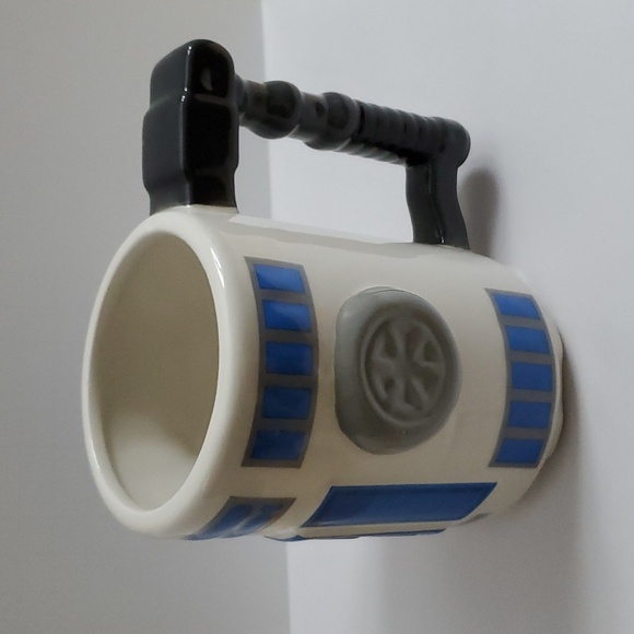 Star Wars R2-D2 Style Mug - Picture 3 of 5